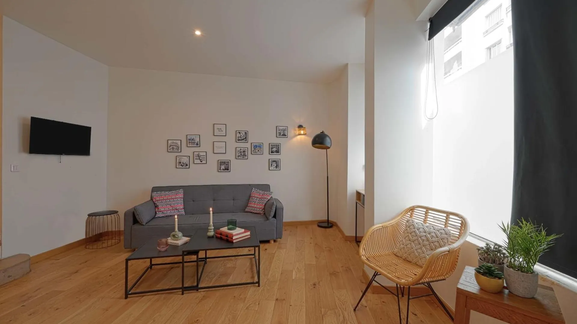 Superbe Appartement De 2 Pieces Paris France